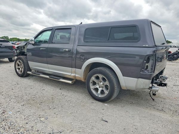 2017 RAM 1500 LARAMIE CREW CAB 4X4