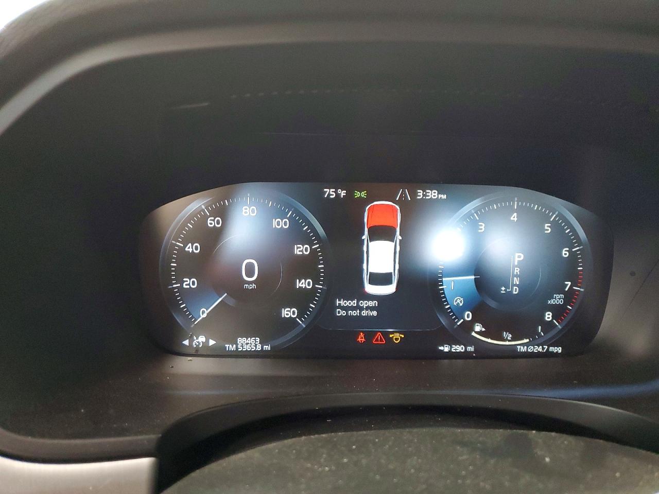2017 VOLVO S90 Momentum