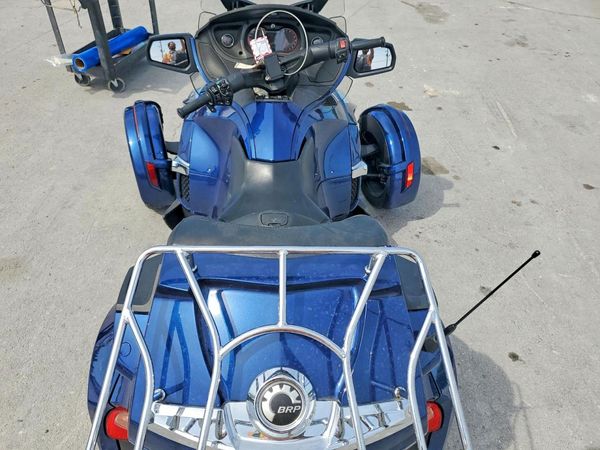 2017 CAN-AM SPYDER ROADSTER