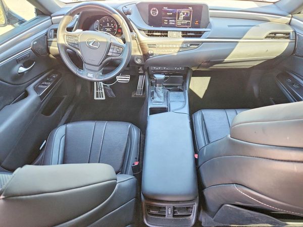 2019 LEXUS ES 350