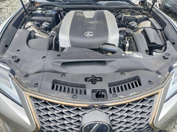 2019 LEXUS RC