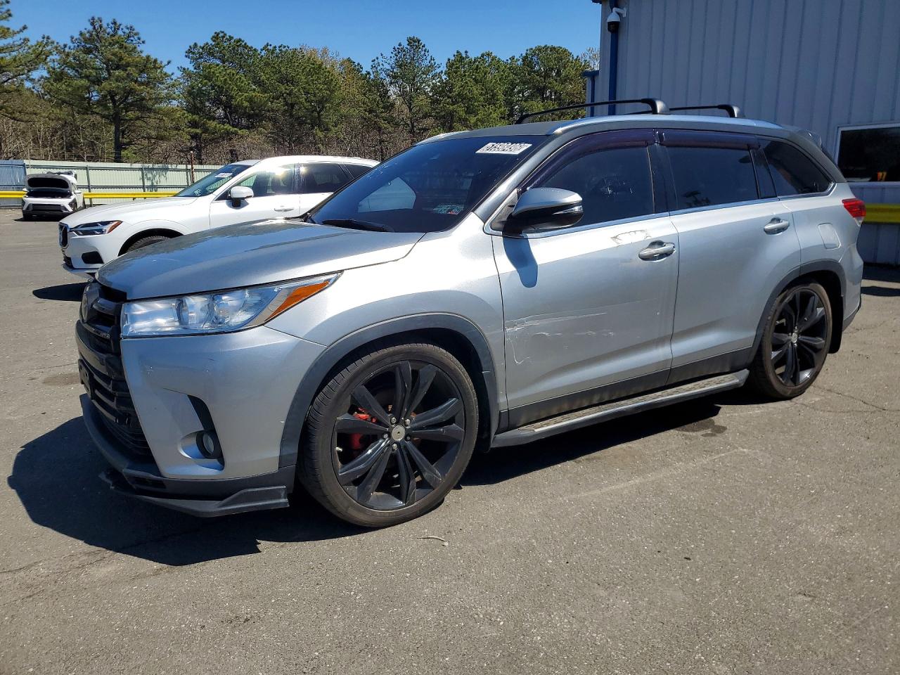 2019 TOYOTA HIGHLANDER SE/XLE