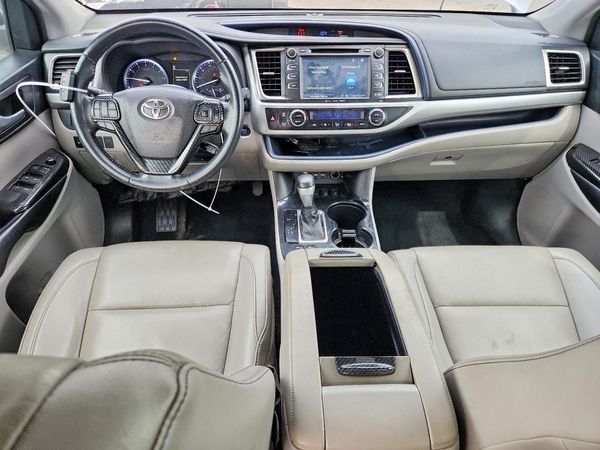 2019 TOYOTA HIGHLANDER SE/XLE