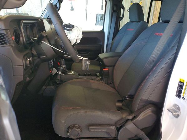 2026 JEEP WRANGLER Rubicon — DENT