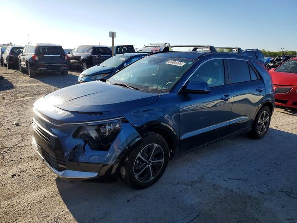 2025 KIA NIRO