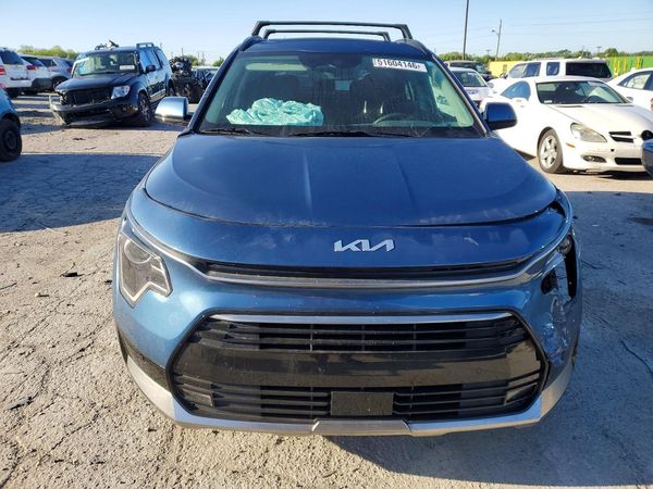 2025 KIA NIRO