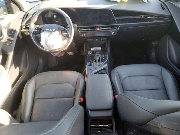 2025 KIA NIRO
