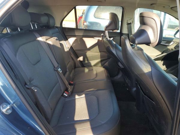 2025 KIA NIRO