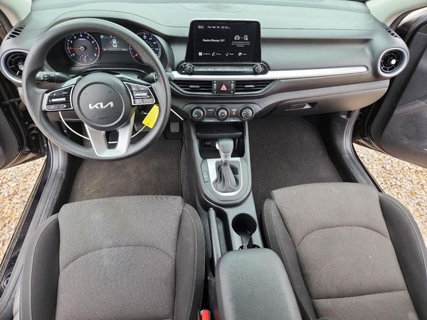 2024 KIA FORTE LX, LXS