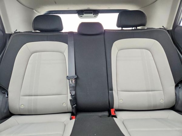 2020 HYUNDAI VENUE SEL, Denim