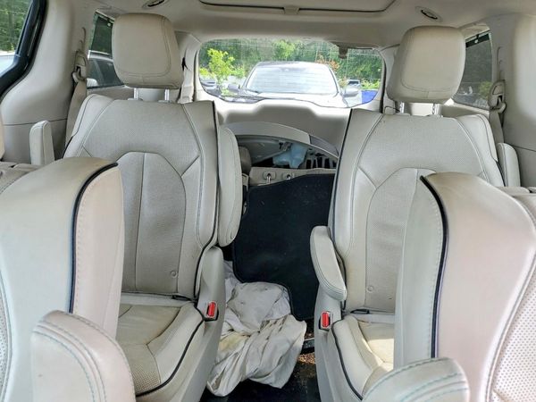 2018 CHRYSLER PACIFICA