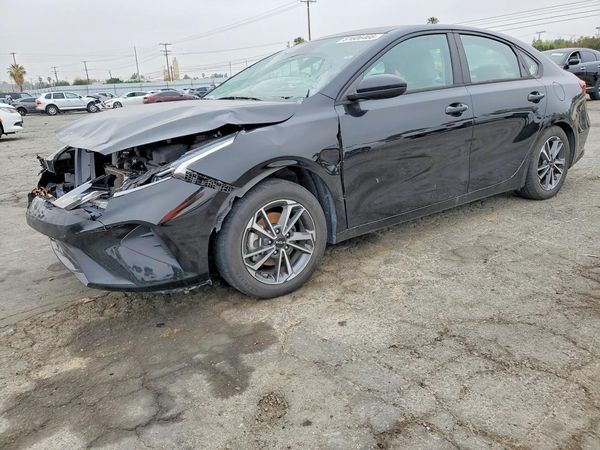 2022 KIA FORTE