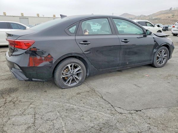 2022 KIA FORTE