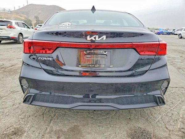 2022 KIA FORTE