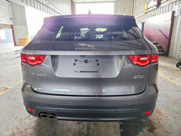 2017 JAGUAR F-PACE R-Sport