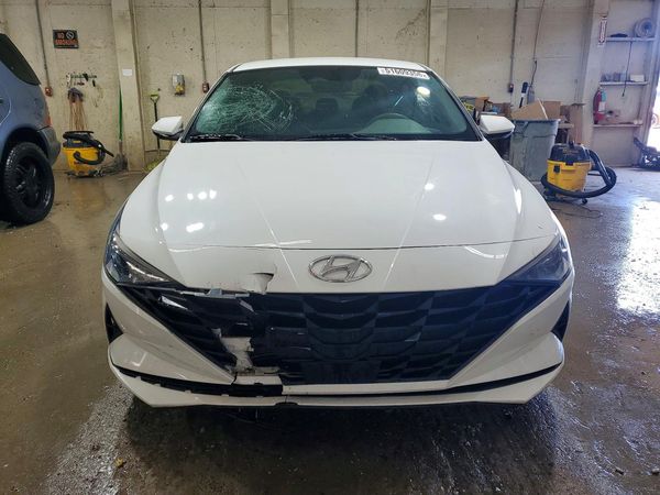 2021 HYUNDAI ELANTRA