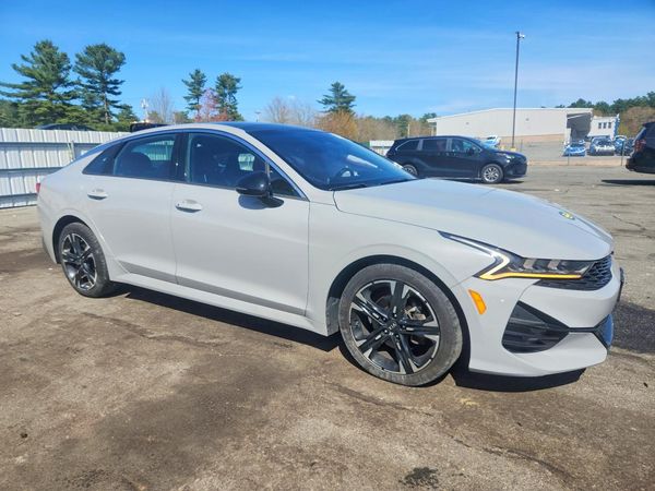 2021 KIA K5