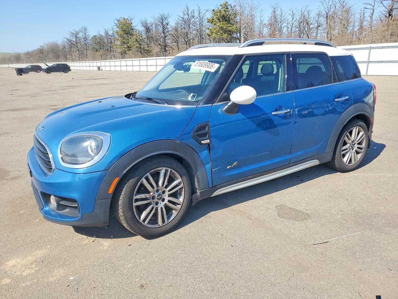 2017 MINI COOPER