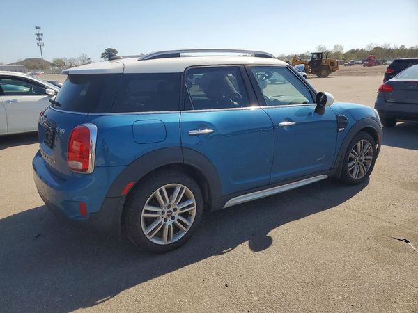 2017 MINI COOPER