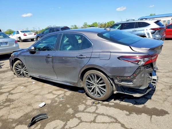 2021 TOYOTA CAMRY