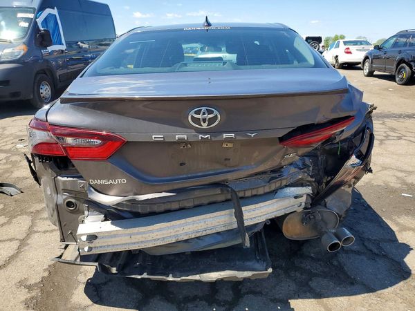 2021 TOYOTA CAMRY