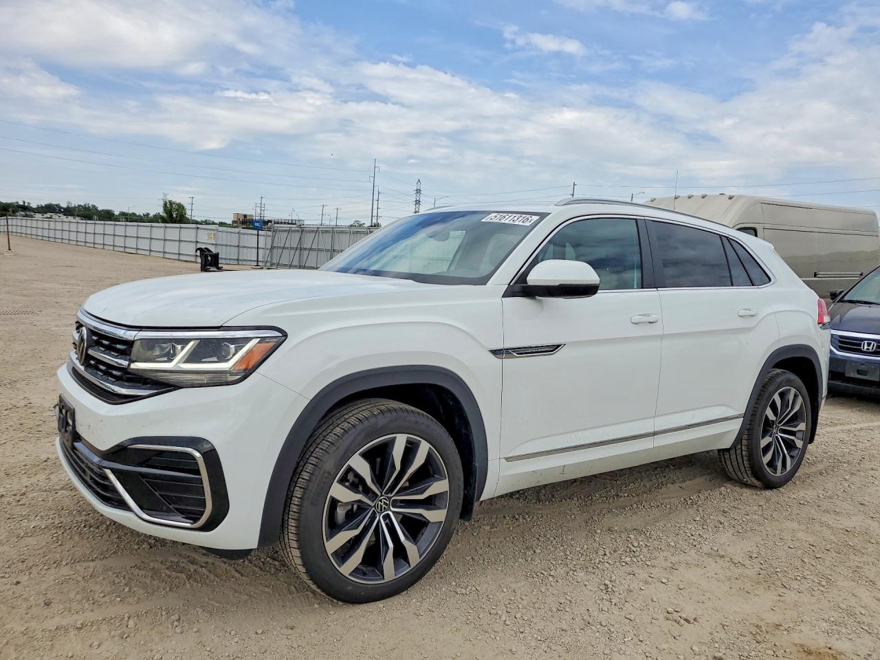 2021 VOLKSWAGEN ATLAS CROSS SPORT 4Motion SEL R-Line