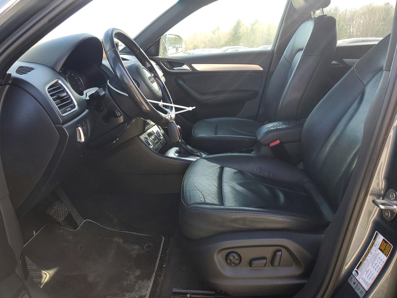 2015 AUDI Q3