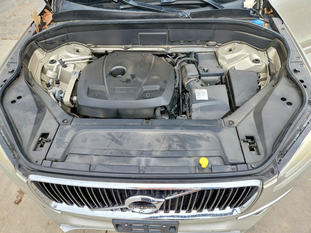 2016 VOLVO XC90 SV42 Momentum