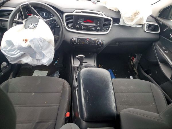 2017 KIA SORENTO
