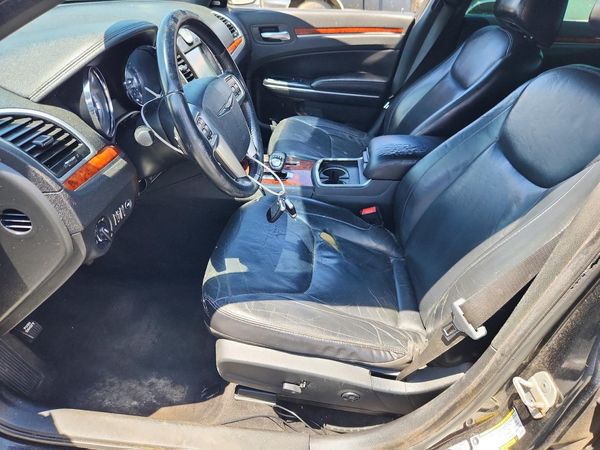 2012 CHRYSLER 300 300C/Limited
