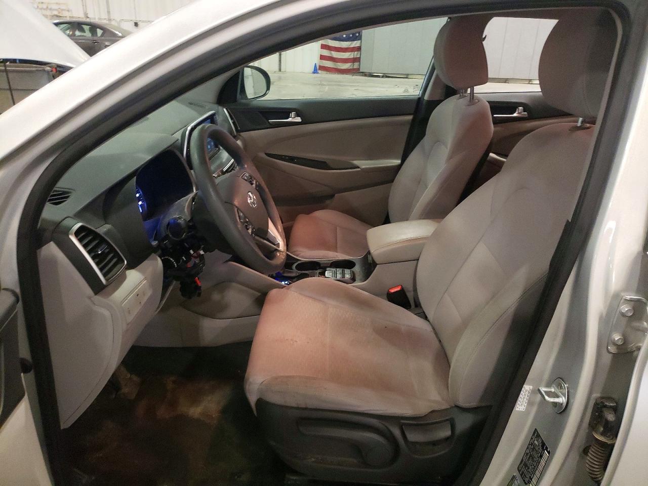 2019 HYUNDAI TUCSON SE