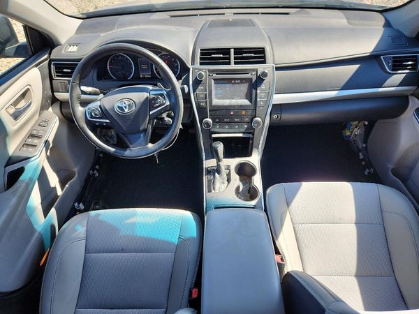 2016 TOYOTA CAMRY