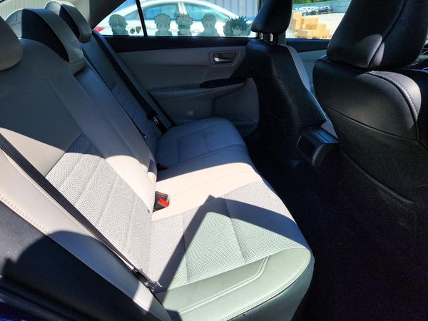 2016 TOYOTA CAMRY