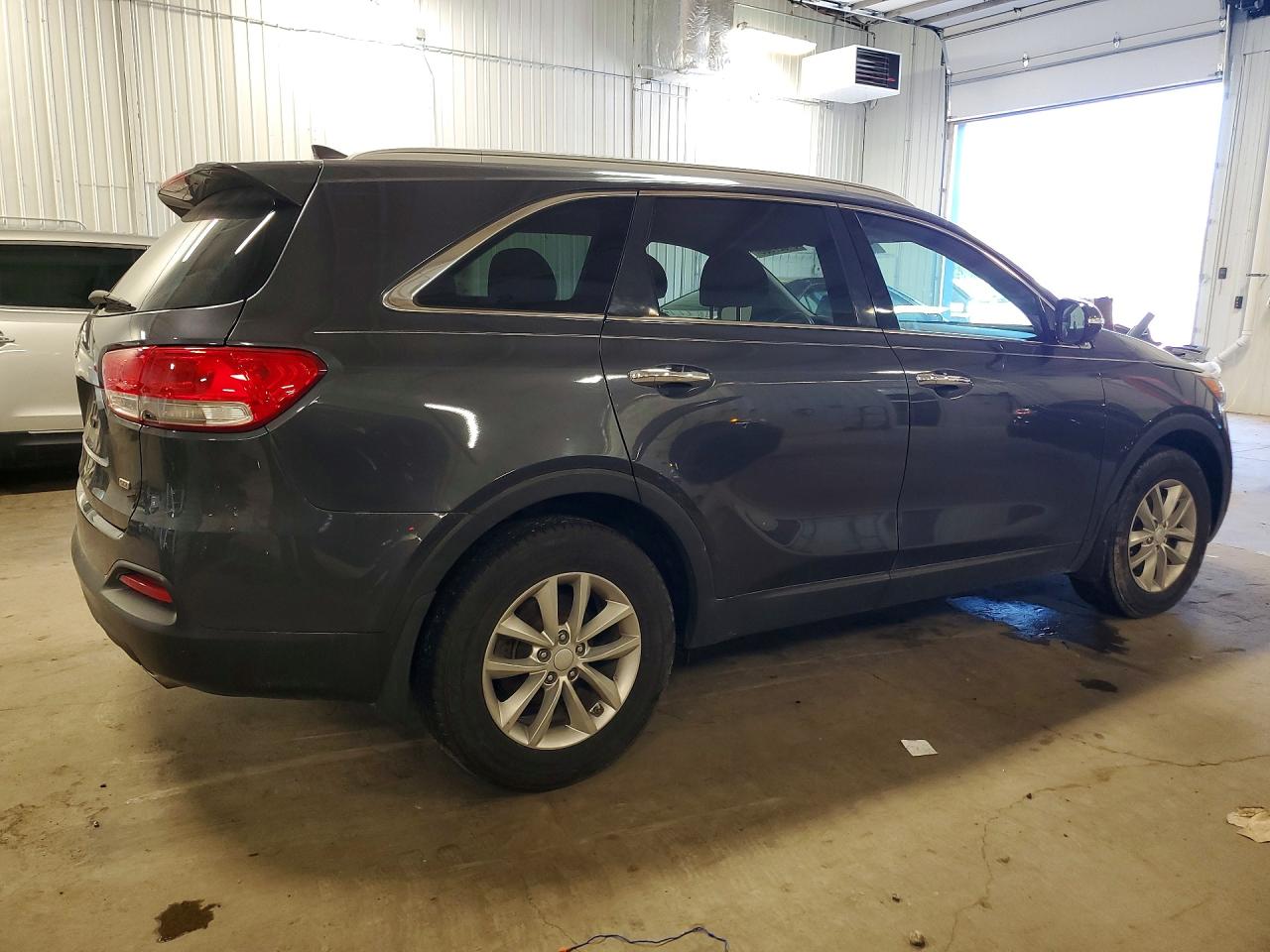 2018 KIA SORENTO L, LX