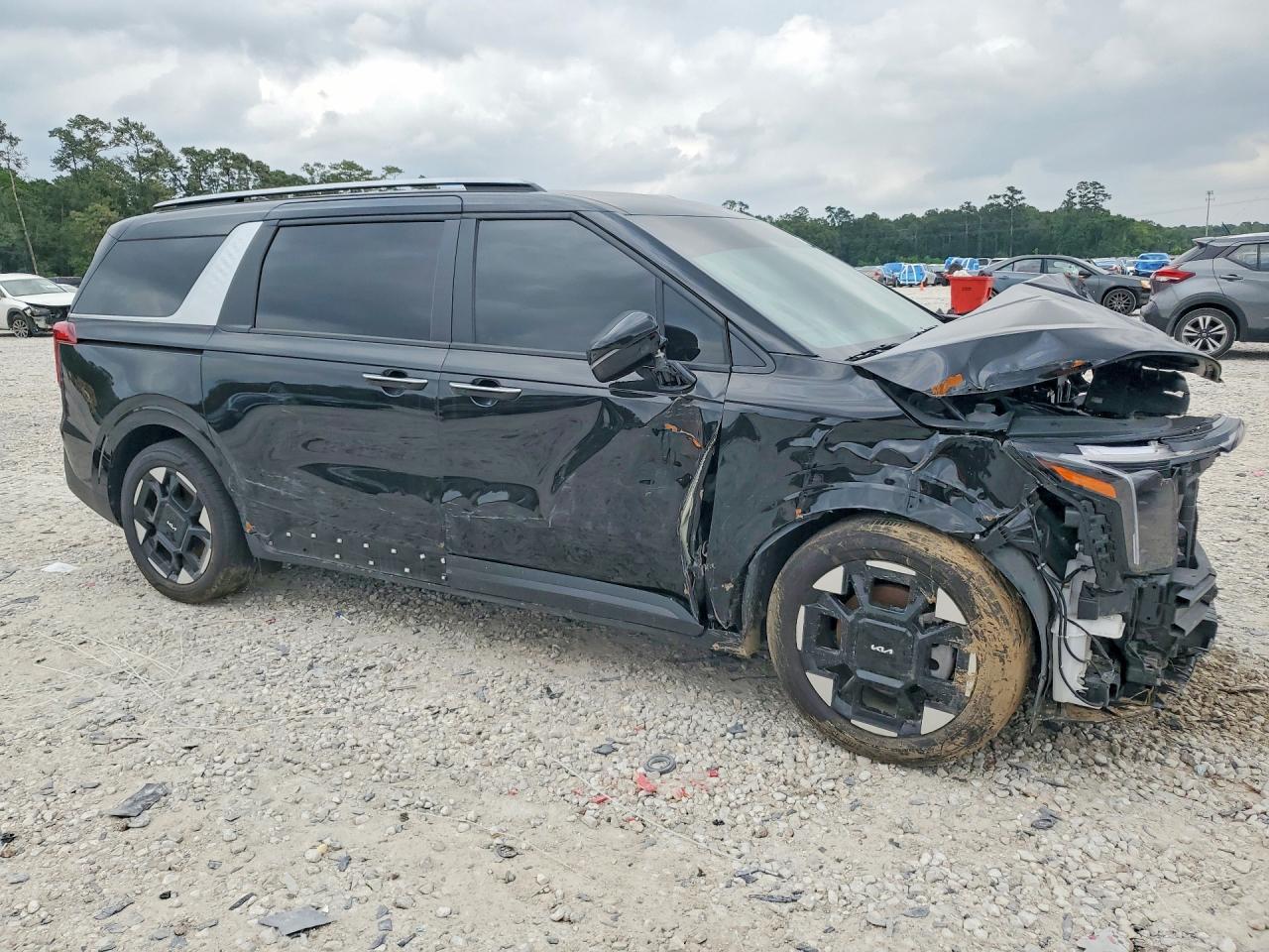 2026 KIA CARNIVAL EX