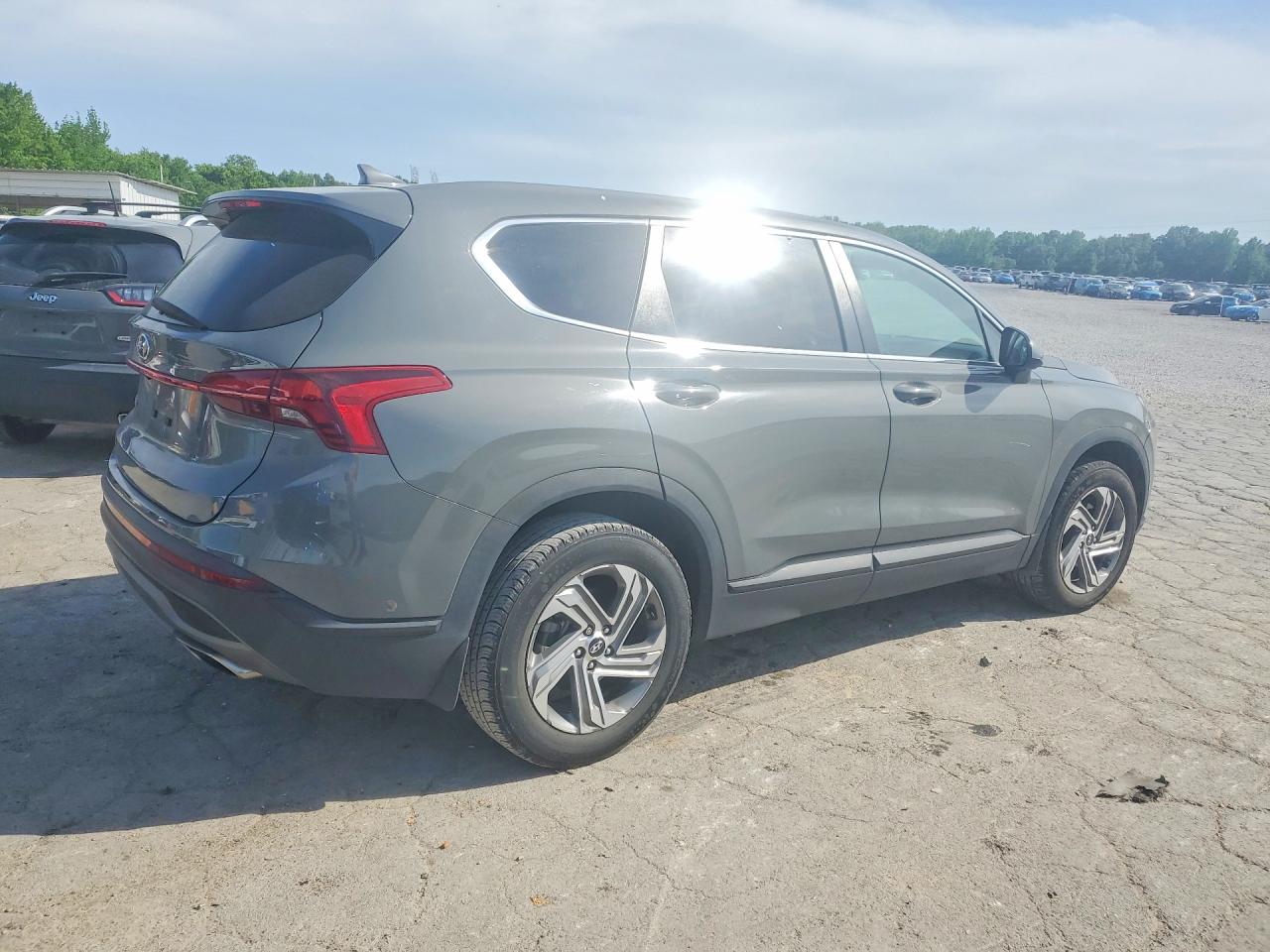 2022 HYUNDAI SANTA FE SE