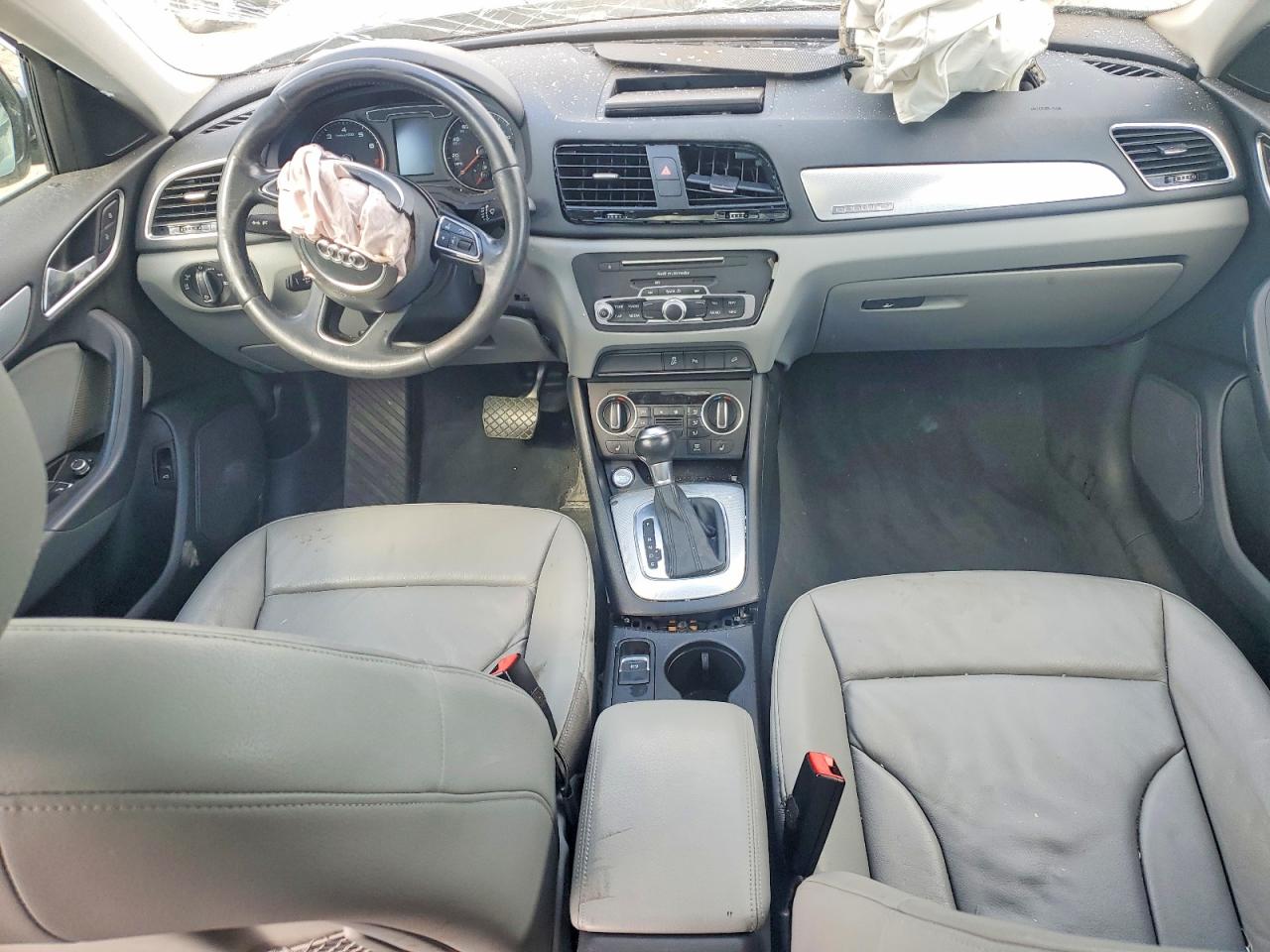2016 AUDI Q3 quattro Premium Plus