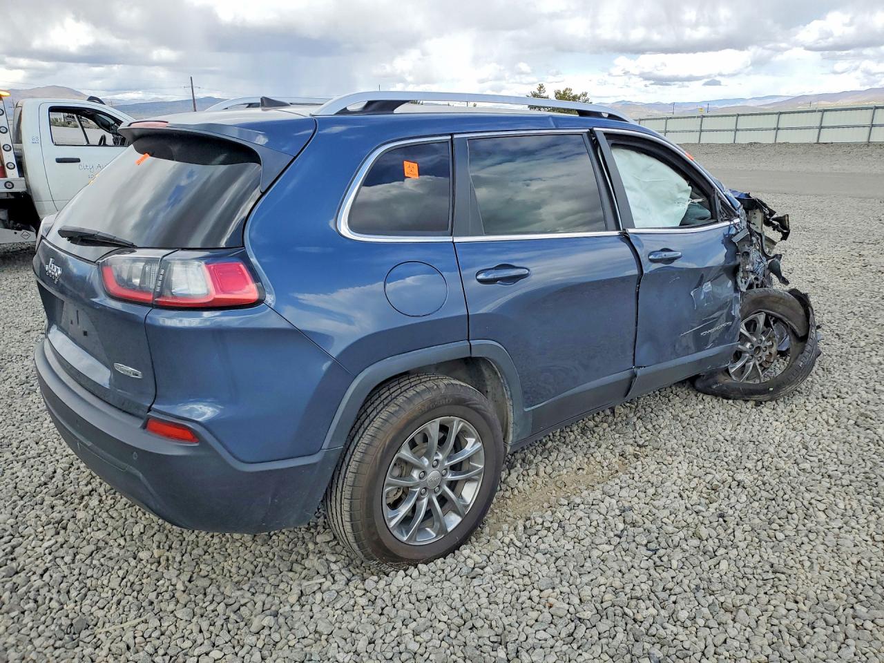 2020 JEEP CHEROKEE LATITUDE PLUS 4X4