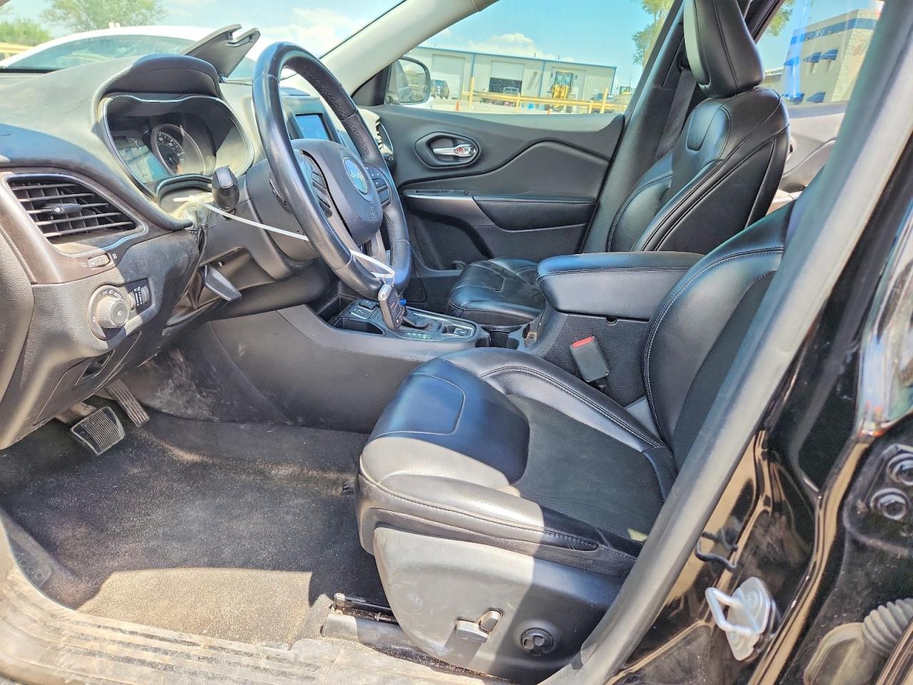 2019 JEEP CHEROKEE LATITUDE PLUS FWD