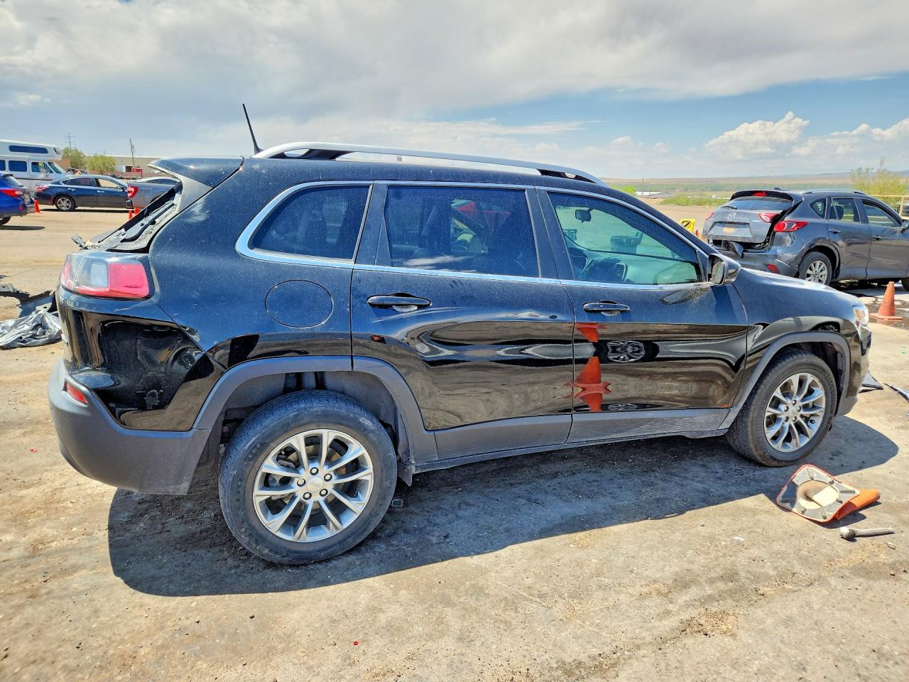 2019 JEEP CHEROKEE LATITUDE PLUS FWD