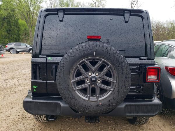 2025 JEEP WRANGLER