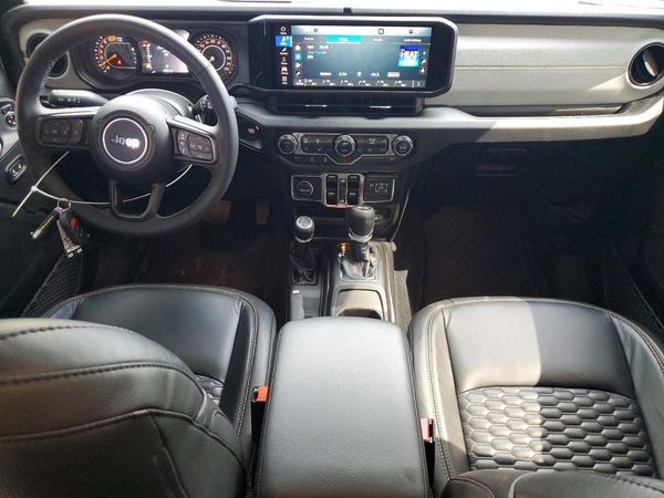 2025 JEEP WRANGLER