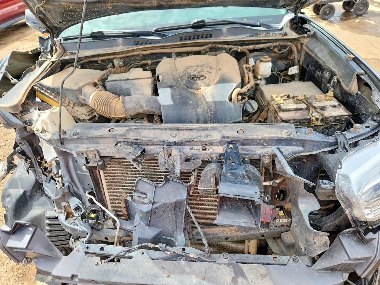 2021 TOYOTA TACOMA SR5