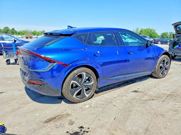2024 KIA EV6