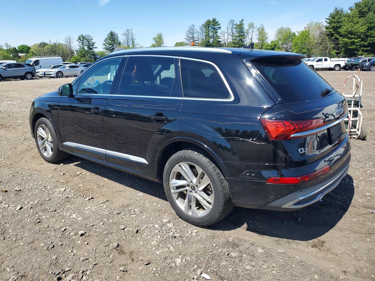 2021 AUDI Q7 quattro Premium Plus