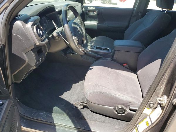 2016 TOYOTA TACOMA