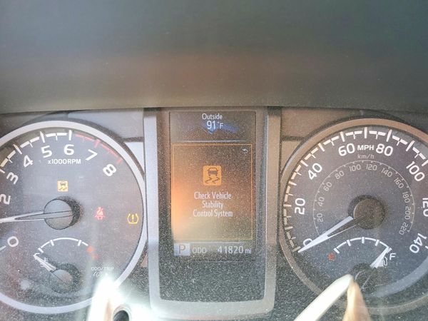 2016 TOYOTA TACOMA