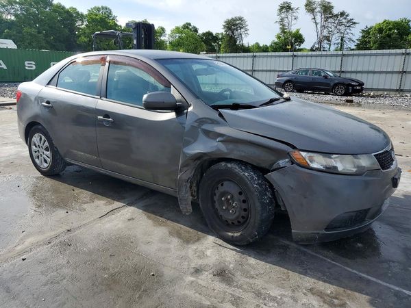 2013 KIA FORTE EX