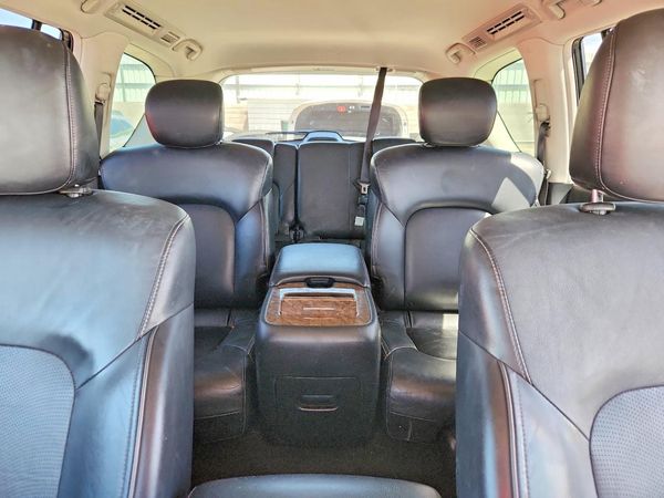 2017 INFINITI QX80