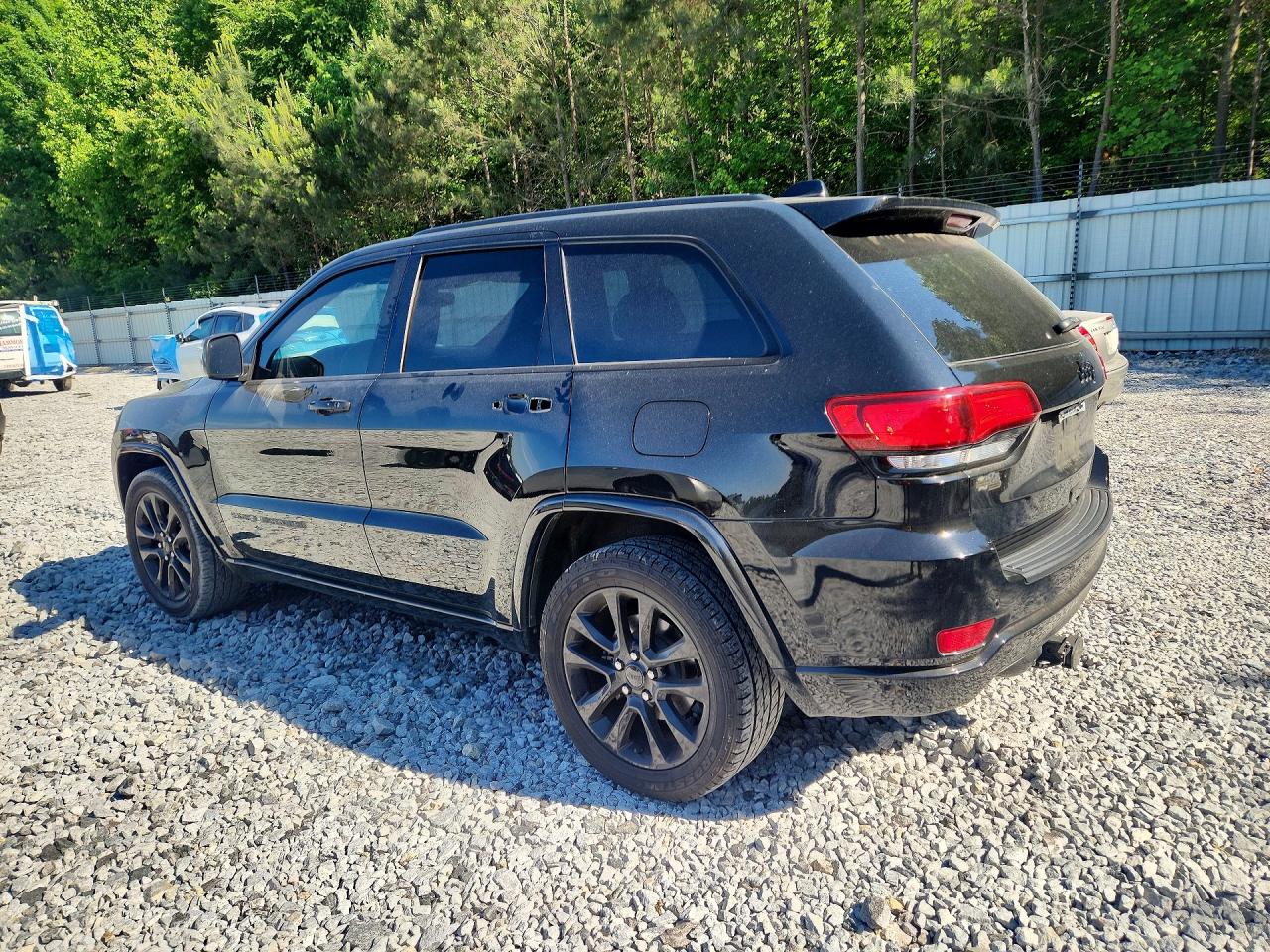 2020 JEEP GRAND CHEROKEE LAREDO 4X2